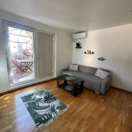 Apartment Seanest Mamaia Nord *